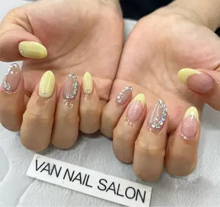 ネイル Van Nail Salonのネイルデザイン