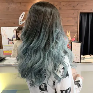 ロング レイヤー/艶髪カラー 森本くるみのヘアスタイル