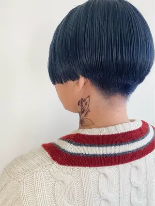 ショート 💜ショート💜 ウルフ、ボブ二色亜美のヘアスタイル