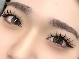 マツエク・マツパ 洸々音‪‪‪‪❤︎‬ ‪‪束感/綺麗めのマツエク・マツパデザイン