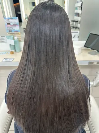 ロング 菅原 愛佳のヘアスタイル