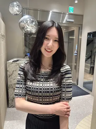 ミディアム カラー ヘアアレンジ 🫧新宿 透明感 カラー/サスケ🫧のヘアスタイル