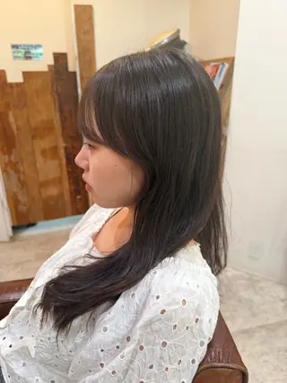 ロング 望月 芽依のヘアスタイル