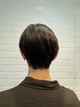メンズ カラーお任せ下さい ✨️おかだまなみのヘアスタイル