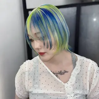 ミディアム カラー Ren. 🦋デザインカラーのヘアスタイル