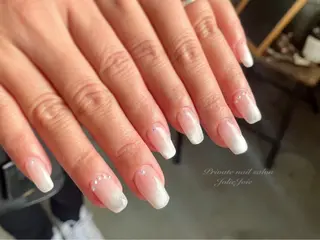 ネイル Jolie Joieの眉毛・アイブロウイメージ