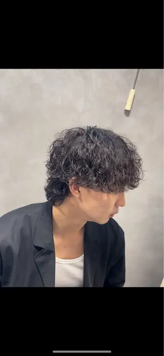 ミディアム パーマ メンズ メンズパーマ特化 美容師kouyaのヘアスタイル
