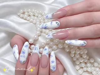 ネイル Dia nail サロンのネイルデザイン
