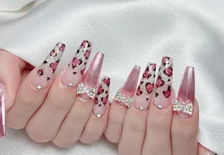 ネイル ネイルサロン Auraのネイルデザイン