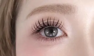 マツエク・マツパ 🎀en Rêve ROAReye姉妹店のマツエク・マツパデザイン