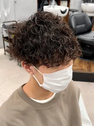 メンズ 京都河原町 メンズパーマ助川龍哉のヘアスタイル