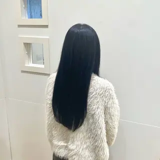 ロング カラー 田中 真白のヘアスタイル