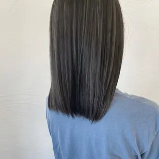 セミロング カラー 河野 満月のヘアスタイル
