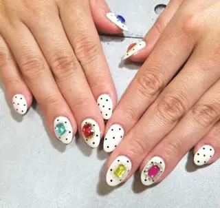 ネイル nijiiro🌈 サトウのネイルデザイン