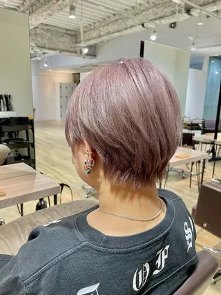 ショート 前田 菜奈子のヘアスタイル