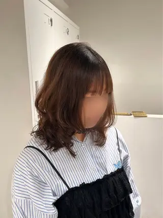 ミディアム パーマ ヘアアレンジ 梅木李奈🍒府中/ レイヤー透明感カラーのヘアスタイル