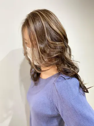 ロング カラー レイヤーカット 赤み消し　店長/大和のヘアスタイル