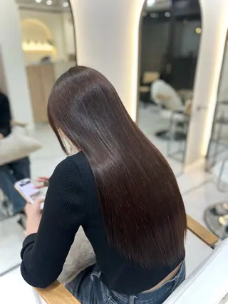 ロング カラー Zina aimiのヘアスタイル