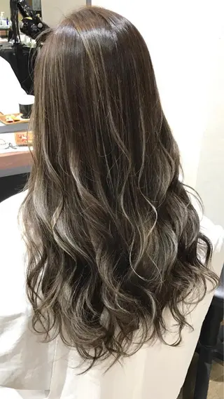 ロング 城領 直輝のヘアスタイル
