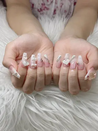 ネイル Lee Nailsのネイルデザイン