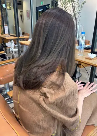 ロング 寒色❄️透明感カラー /レイヤーカット🪽のヘアスタイル