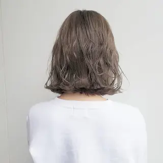 ショート カラー ヘアアレンジ パーマ iplus　眉毛と まつげパーマ専門店のマツエク・マツパデザイン