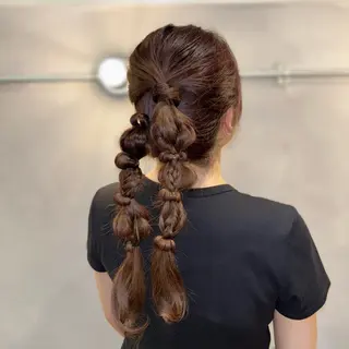 ロング ヘアアレンジ yuria/ 透明感カラーのヘアスタイル