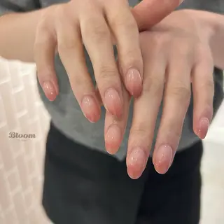 ネイル Bloom_ nanamiのネイルデザイン