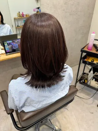 セミロング カラー 似合う髪型見つけます AYAKAのヘアスタイル