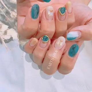 ネイル Rena colore'のネイルデザイン