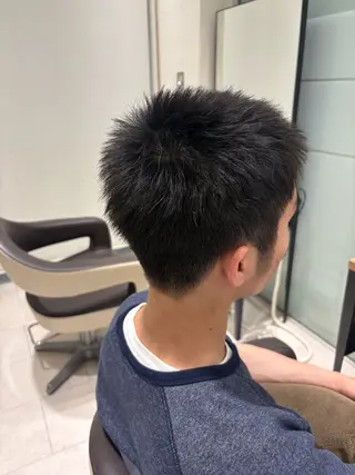 ショート メンズ 西岡 希望のヘアスタイル
