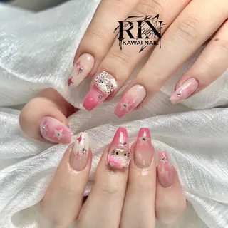 ネイル グエン リンのネイルデザイン
