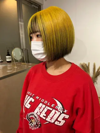 ショート カラー lani ブリーチ /ダブルカラーのヘアスタイル
