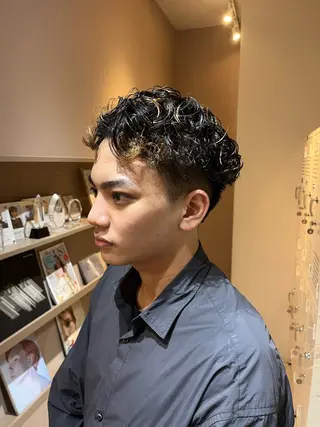 パーマ メンズ ramphy 柴原 夢奈のヘアスタイル