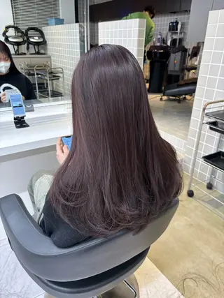 ロング カラー 抜け感レイヤー︴ ニュアンスカラーのヘアスタイル