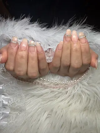 セミロング Pink Alice ふうなのネイルデザイン