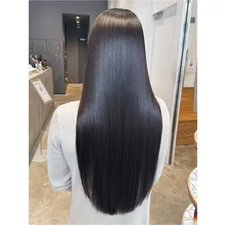 カラー ロング ITbyALBUM 下北沢店のヘアスタイル