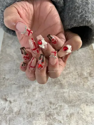 ネイル AERA nail shino🐱⸝꙳のネイルデザイン