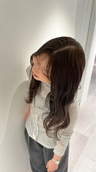 ロング Miyuu 『藤沢』のヘアスタイル