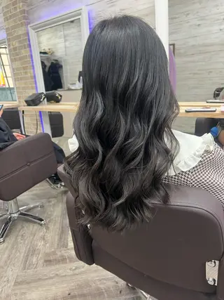セミロング 枝毛カット＆髪質改善 満足NO.1岡しゃんのヘアスタイル