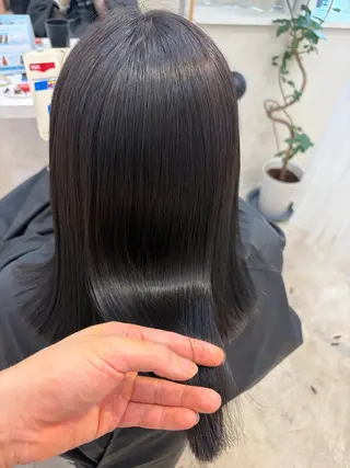 ミディアム ショート・ボブ 中村俊哉のヘアスタイル