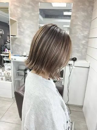ミディアム レイヤー/艶髪カラー 森本くるみのヘアスタイル