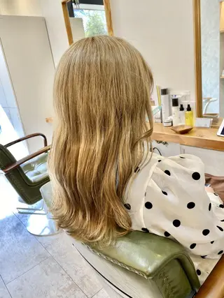 ロング カラー エイトウメダ 店長 稲尾友則のヘアスタイル