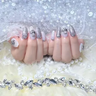 ネイル Doris Nail Salonのネイルデザイン