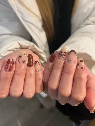 ネイル フォルチェ博多店 細田のネイルデザイン