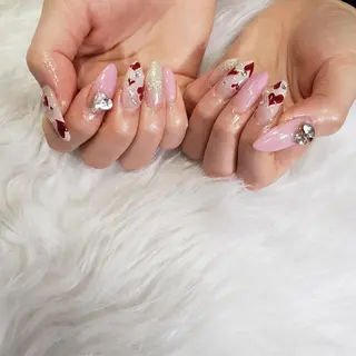 ネイル RINA 𖤐のネイルデザイン