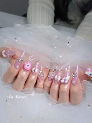 ネイル IRO Nail Studioのネイルデザイン