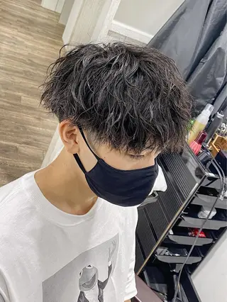 ショート パーマ メンズ 原田 涼矢のヘアスタイル