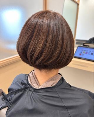 ショート カラー 久木原 ゆりのヘアスタイル