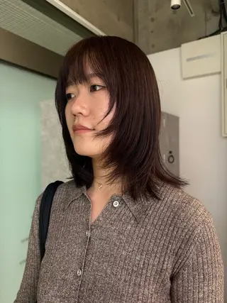 ミディアム ナチュラルカラー& /パーマAKIRAのヘアスタイル
